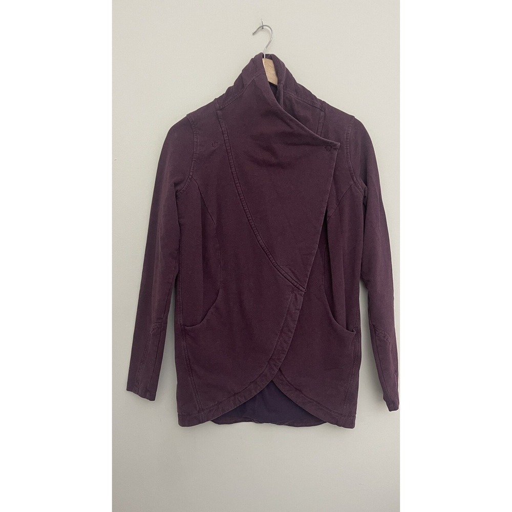 Lululemon Jacket Womens Size 6 Thats A Wrap Sweater Snap Stretch Pockets